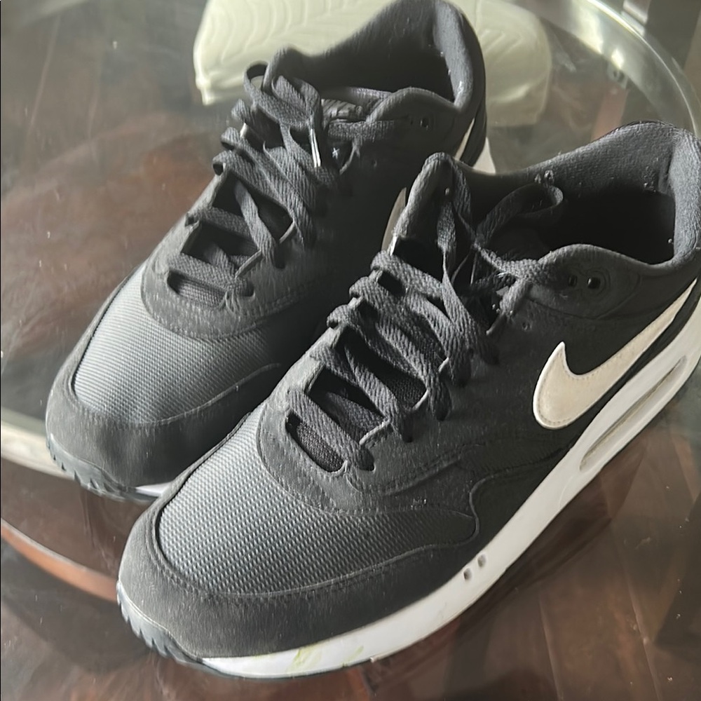 Nike Black and White Low-Top Sneakers